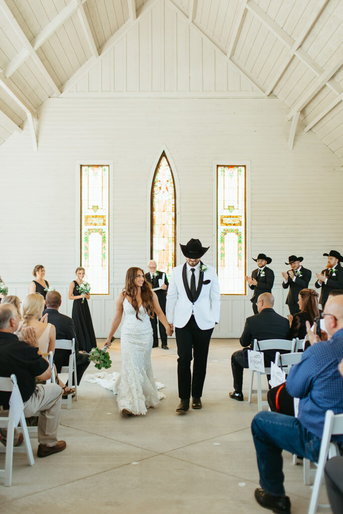 Kansas wedding photographer