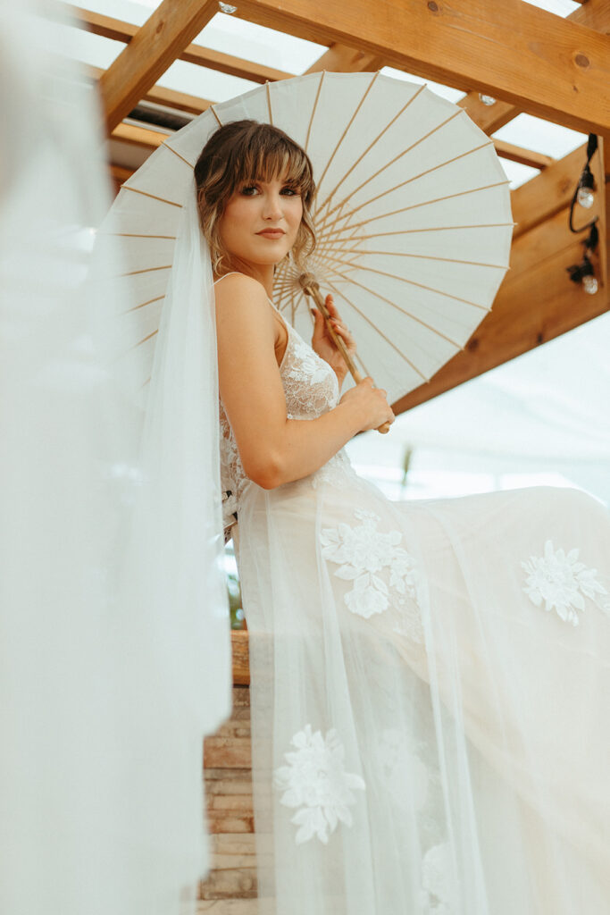 Bridal portraits outside of Atreeum's greenhouse