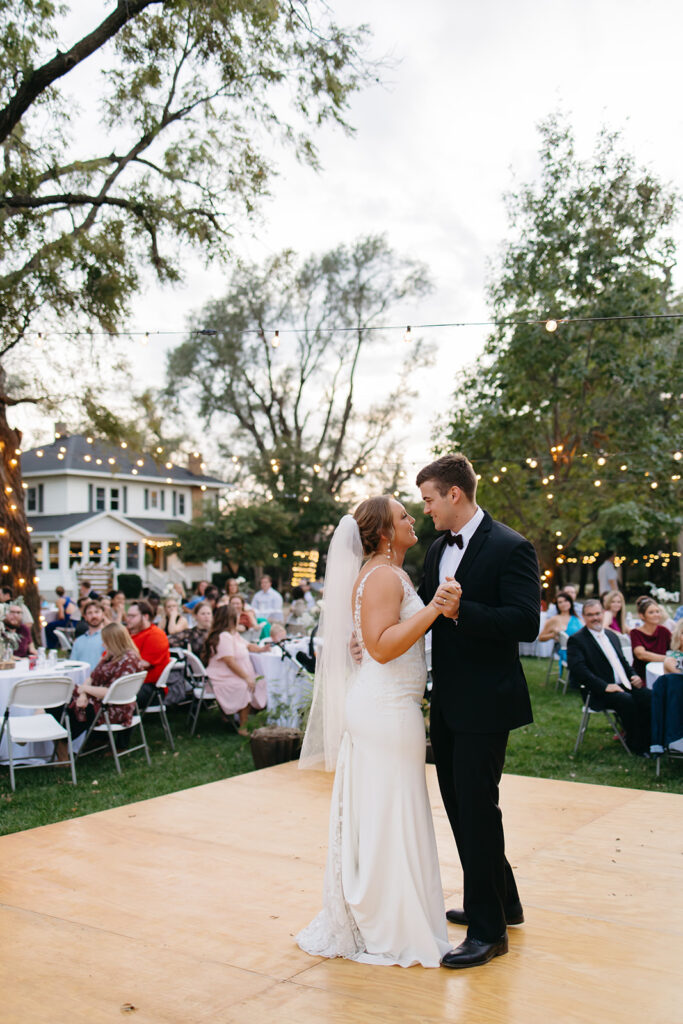 An outdoor backyard wedding reception near Wichita, Kansas